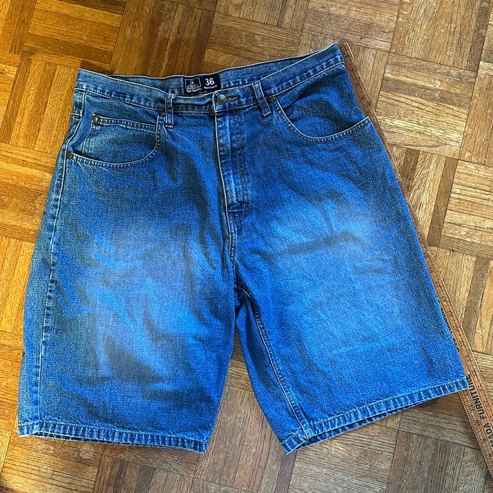 Footlocker, jean shorts